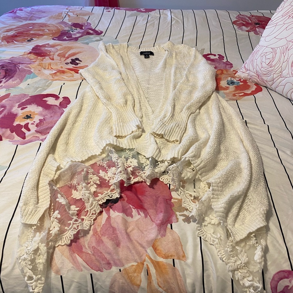 Ivory Hi-Low, Lace Edge Cardigan